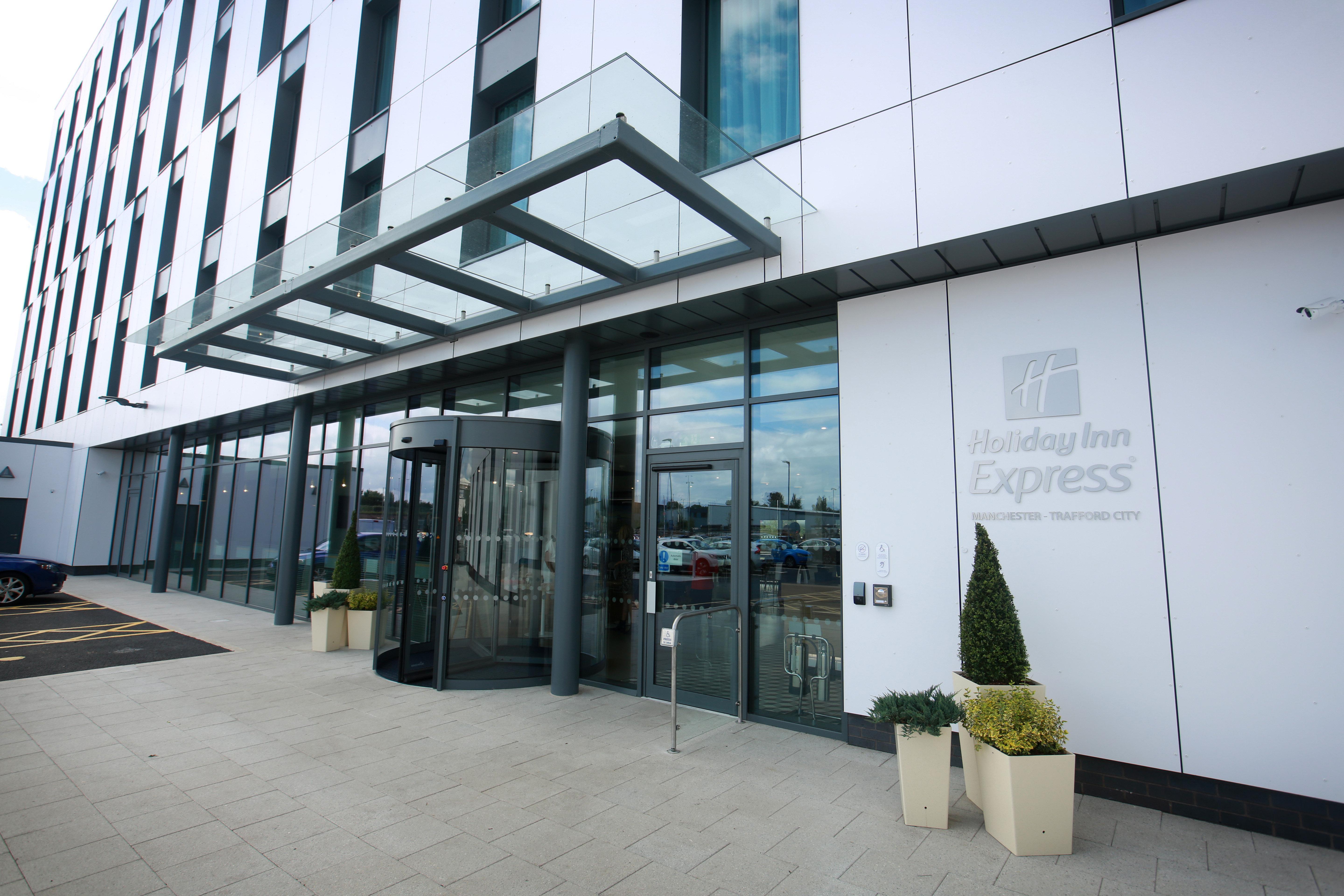 Holiday Inn Express - Manchester - Traffordcity, An Ihg Hotel Exterior photo